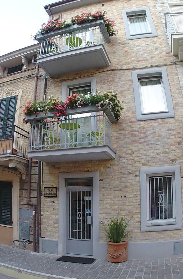 Hotel Casa Matilda Porto SantʼElpidio Exterior foto